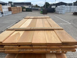 Ca. 38x Pakoeli Planken Geschaafd, 16x190mm, lengte 250cm